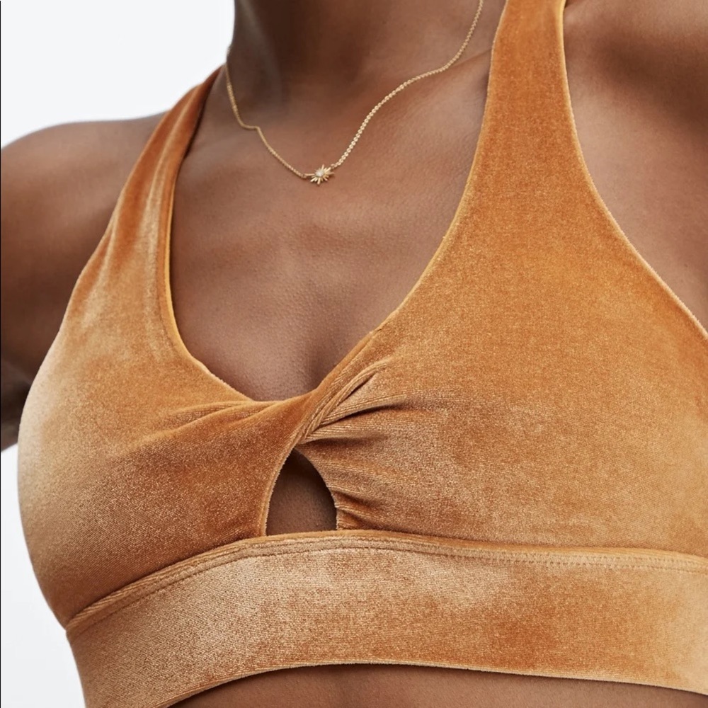 Oasis Twist Velour Sports Bra